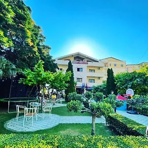 4* Hotel Ambasador Garden