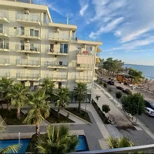 Appartement Sea View Mario's, Lezhë